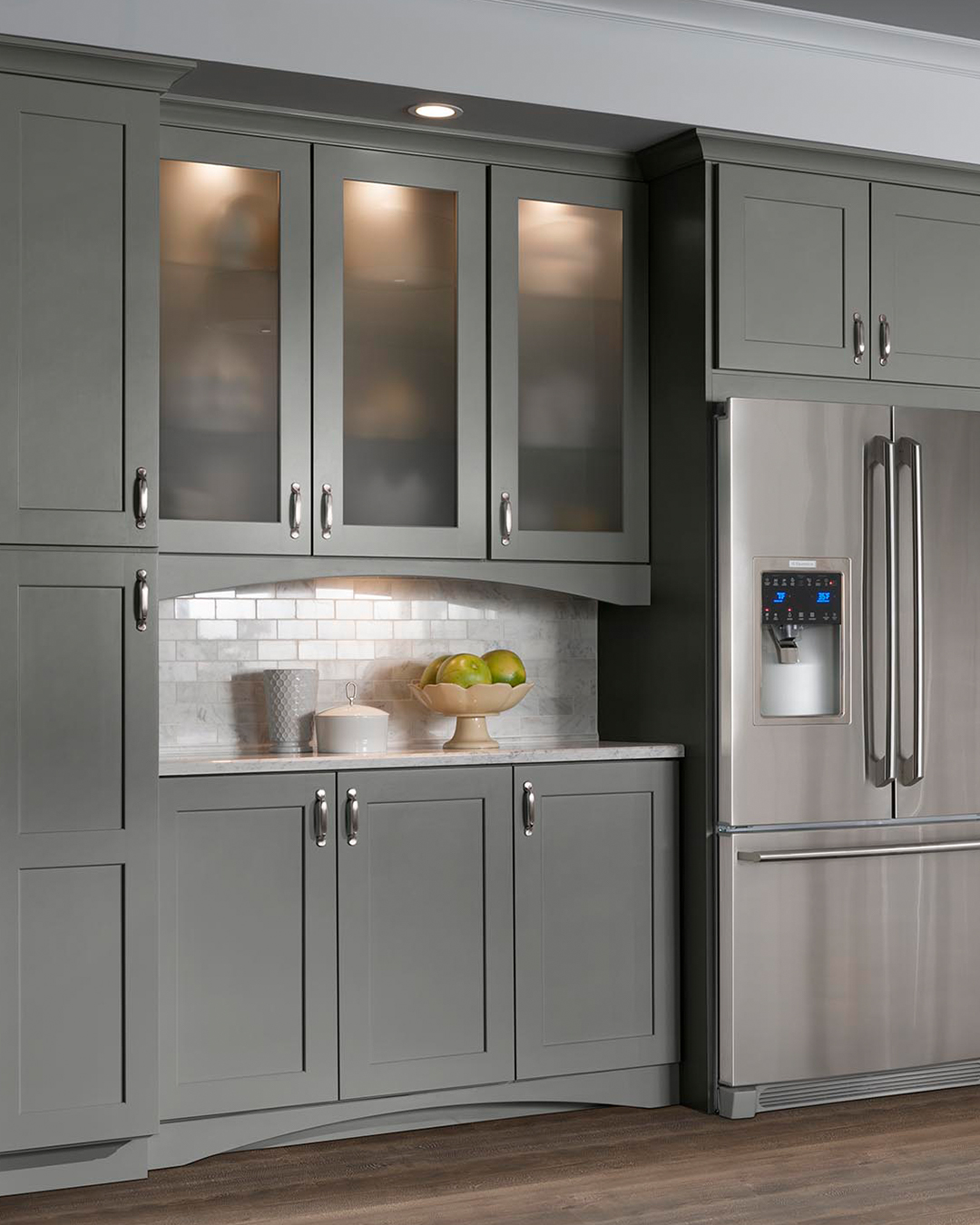K_LW_42MIS_Hutch_ON_18R-4x5.jpg